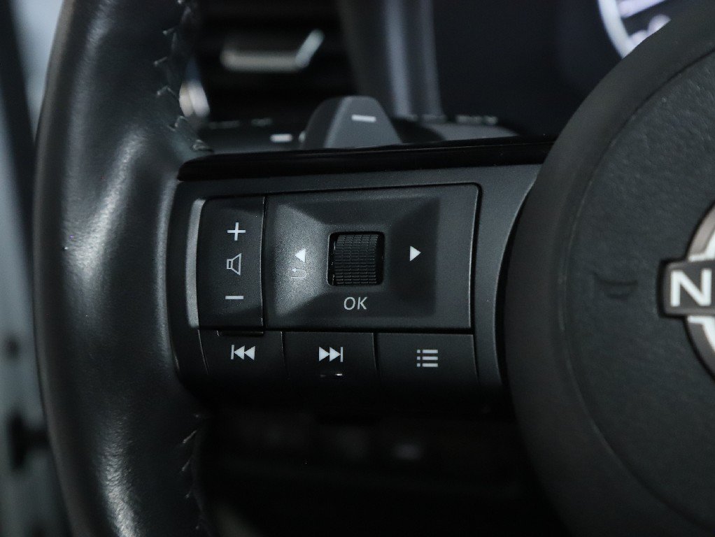 Certified 2023 Nissan Rogue SL w/ SL Premium Package AWD/4WD image 24