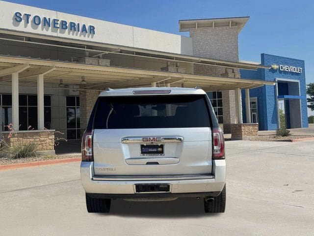 Used 2016 GMC Yukon Denali w/ Open Road Package RWD image 6