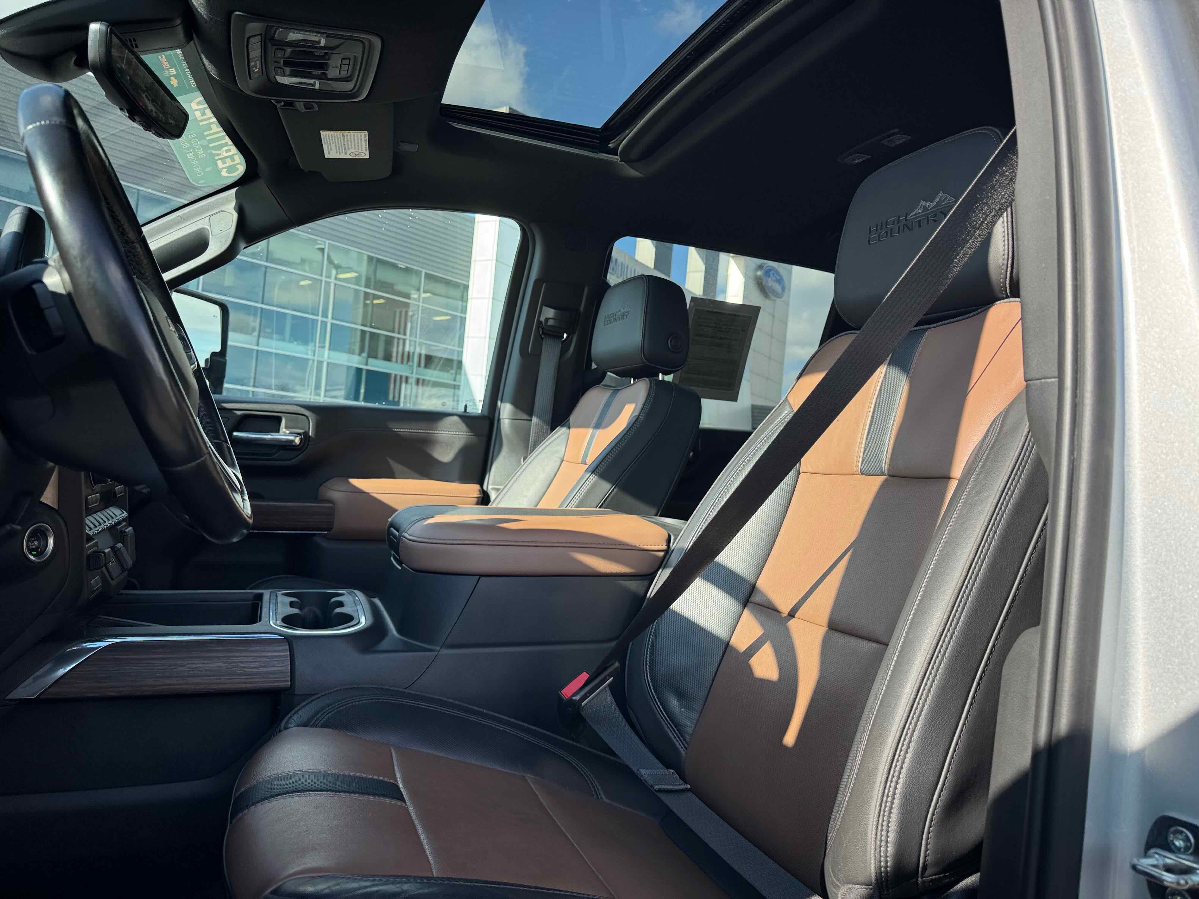 Used 2023 Chevrolet Silverado 3500 High Country w/ Z71 Off-Road Package image 16