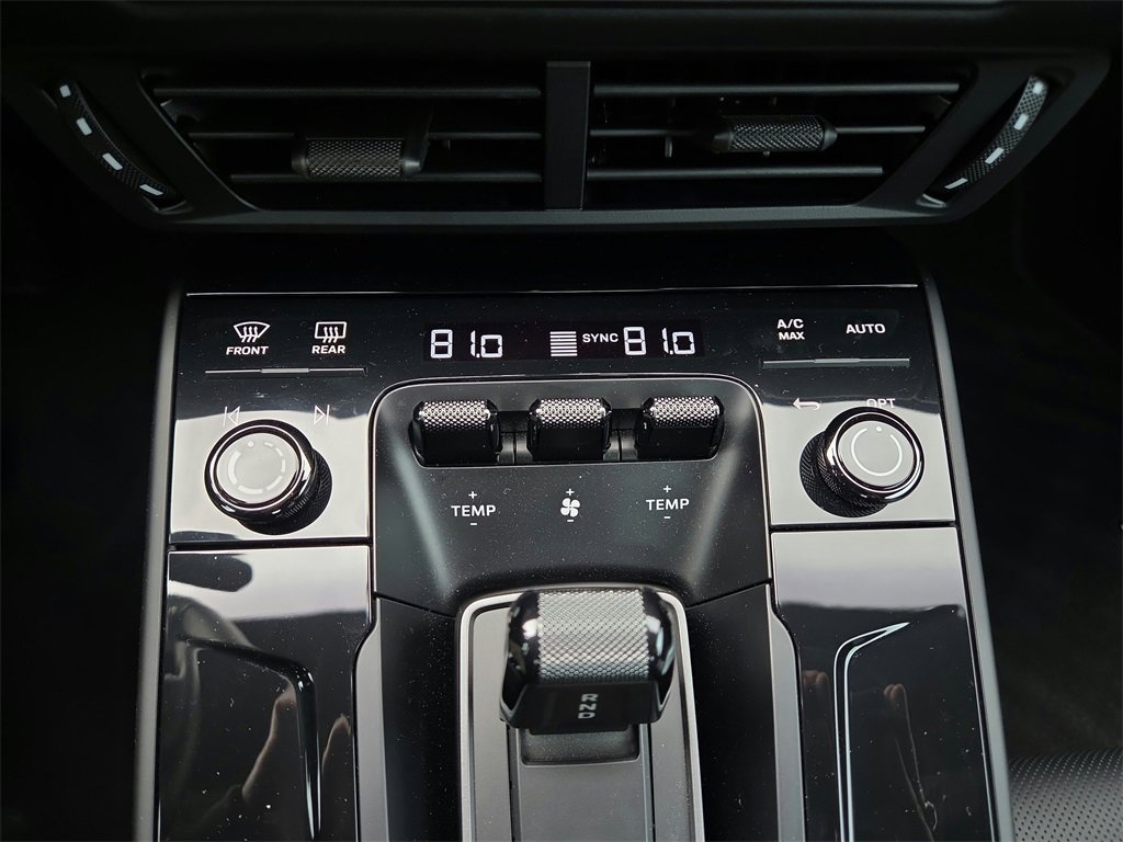 Used 2025 Porsche 911 Carrera image 13