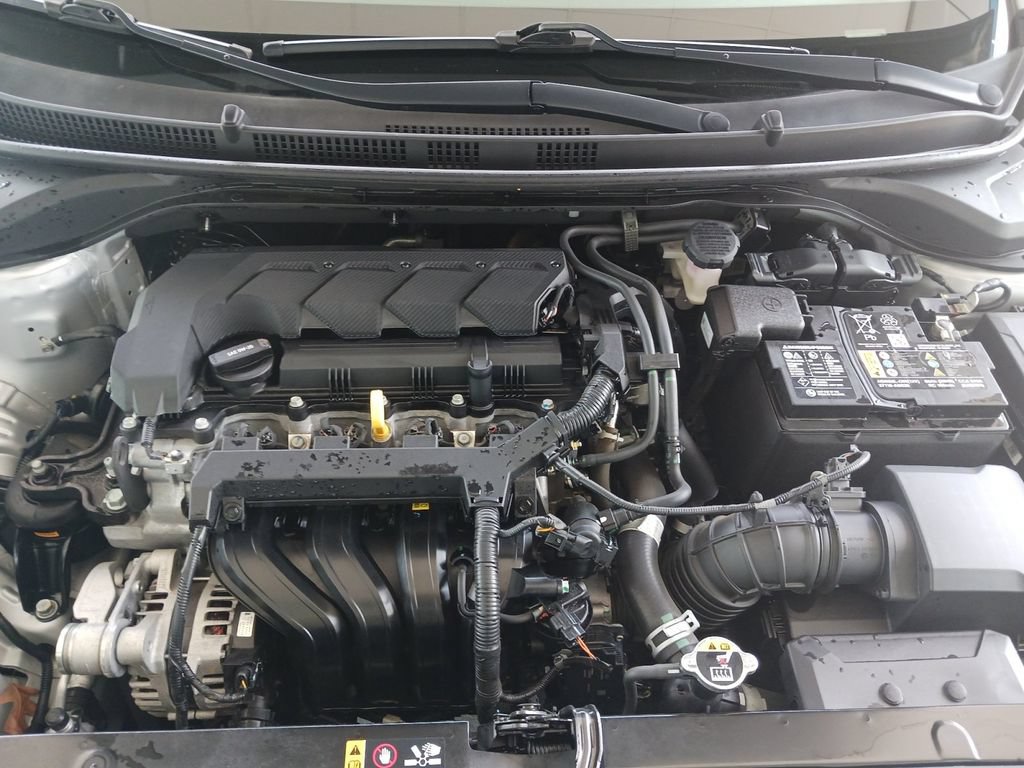 Used 2022 Hyundai Accent SEL FWD image 13
