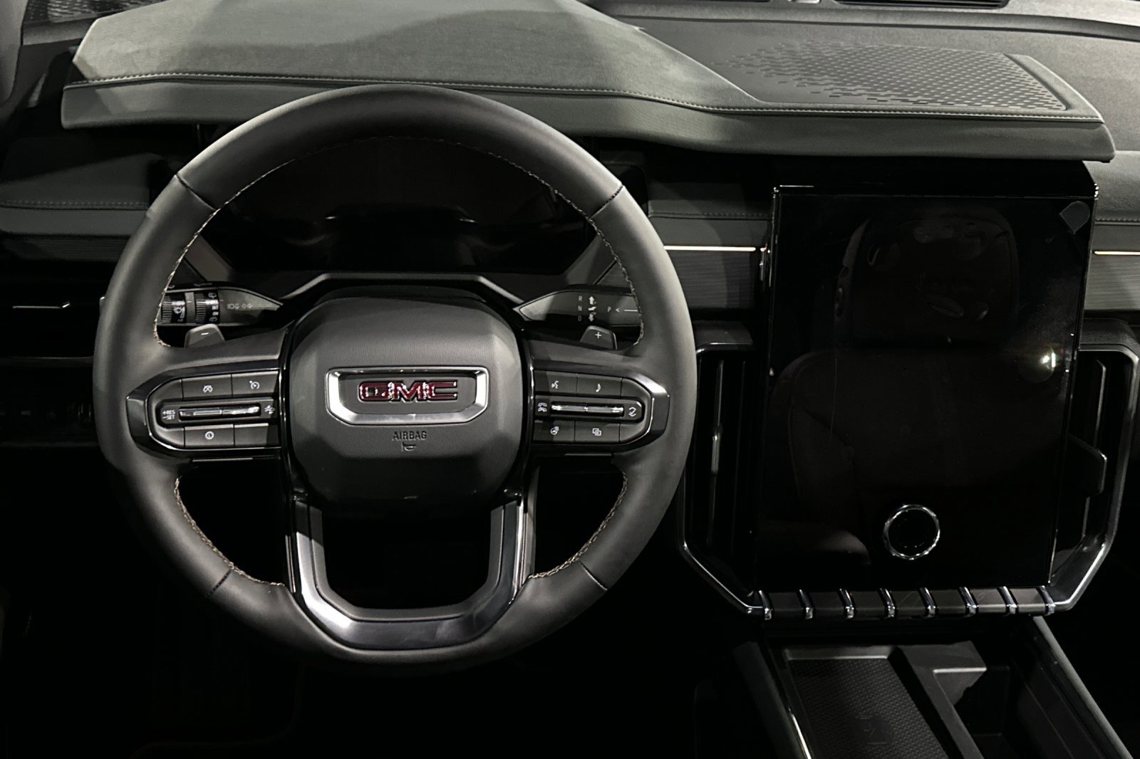 New 2026 GMC Acadia AT4 image 13