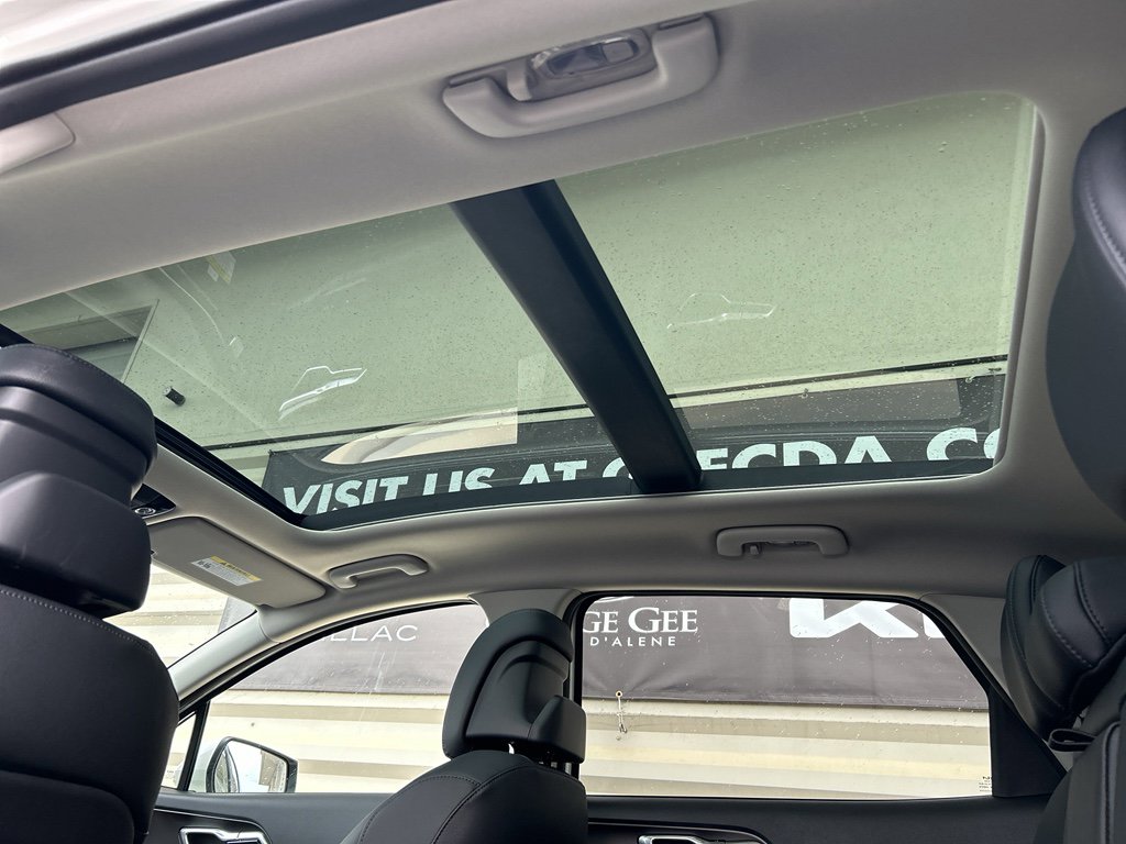 New 2026 Kia Sportage AWD Hybrid image 15