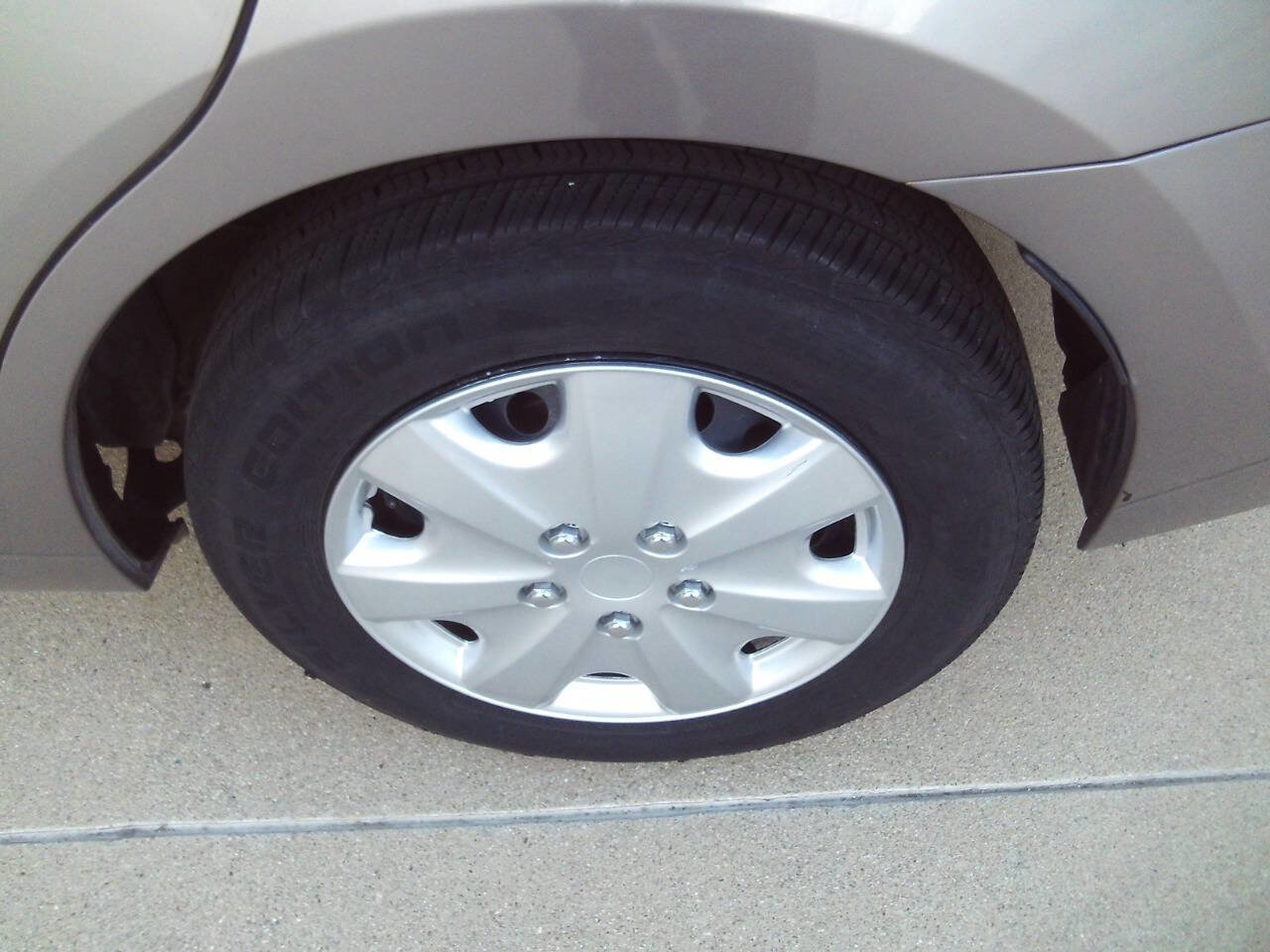 Used 2015 Toyota Corolla LE image 23