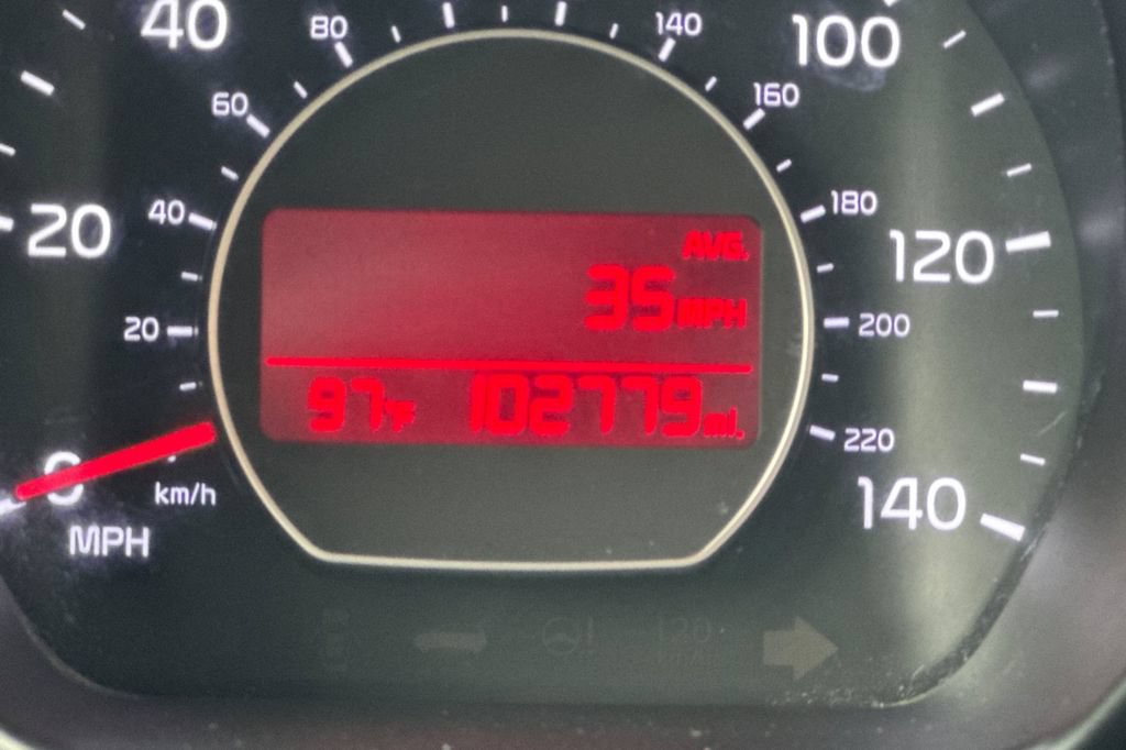Used 2016 Kia Soul FWD image 25
