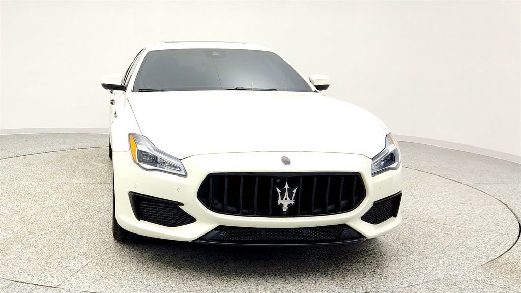 Used 2022 Maserati Quattroporte Modena image 2