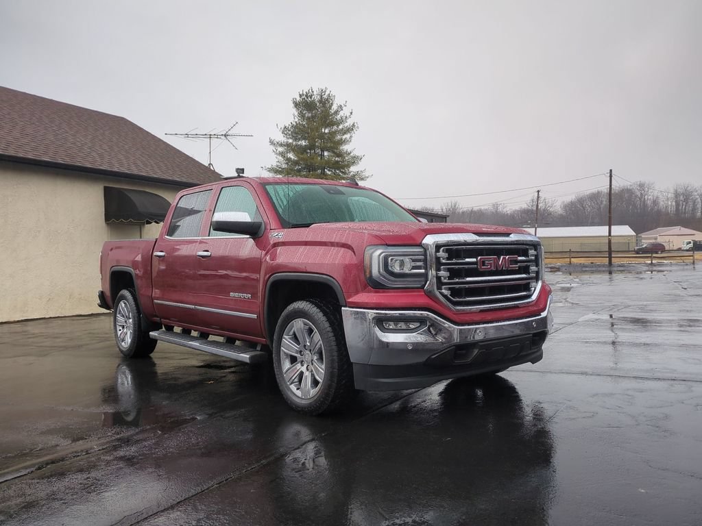 Used 2018 GMC Sierra 1500 SLT AWD/4WD image 3