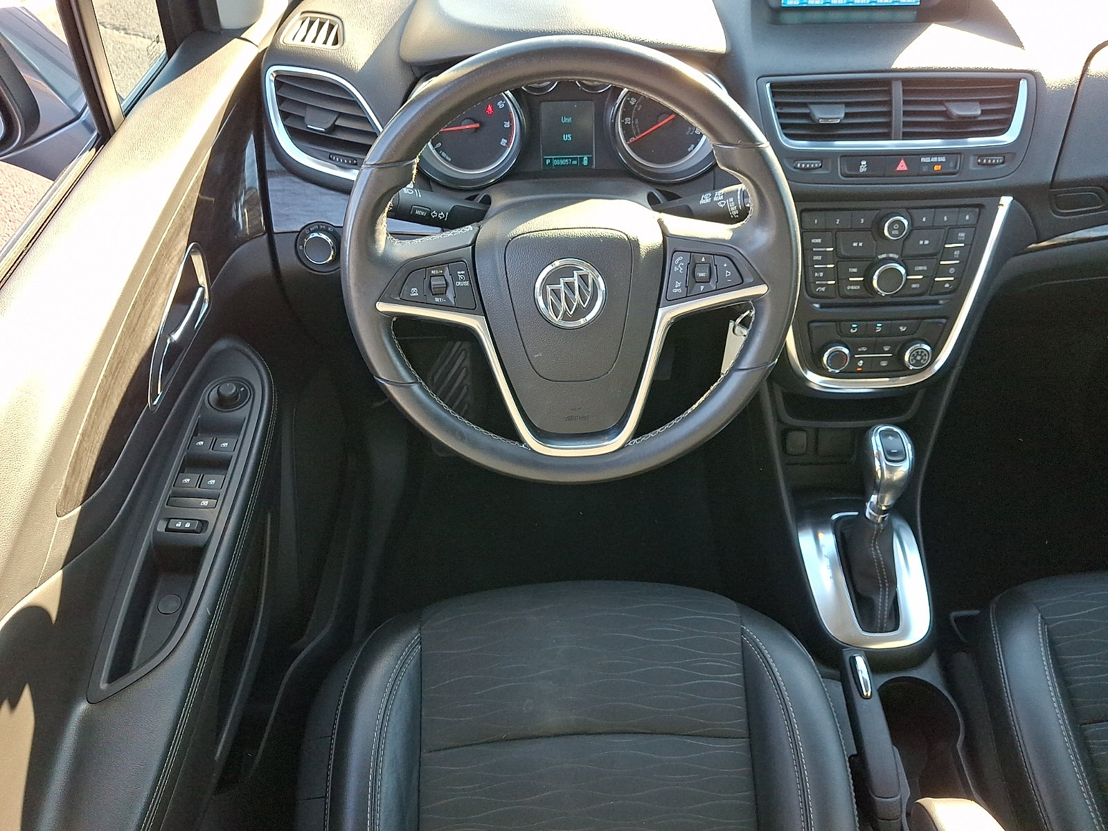 Used 2015 Buick Encore AWD image 11