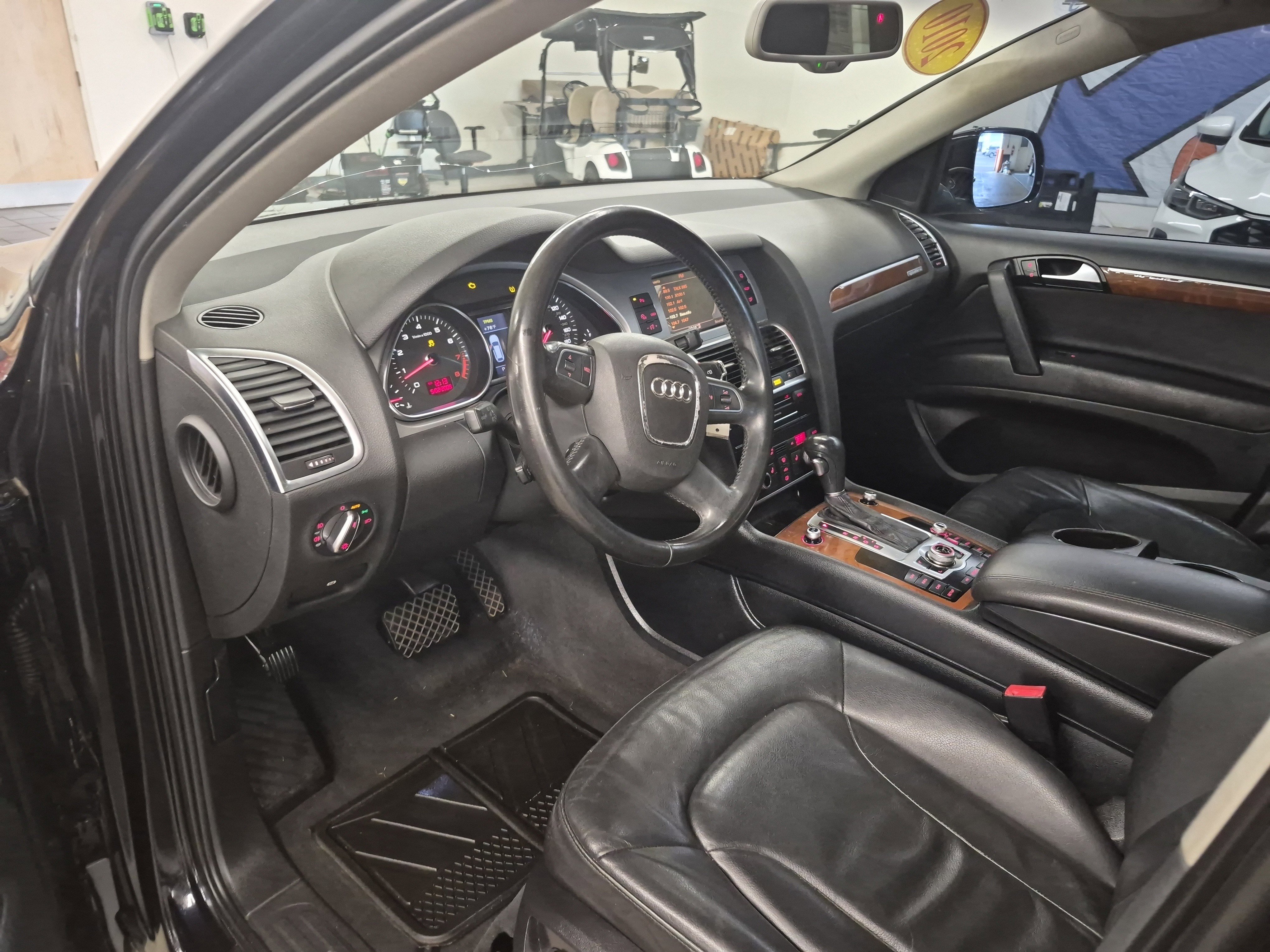 Used 2010 Audi Q7 3.6 Premium Plus AWD/4WD image 15