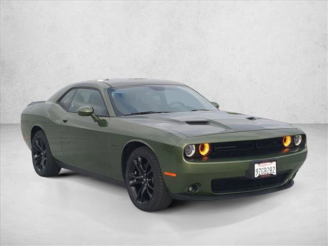 Used 2018 Dodge Challenger R/T Plus RWD image 3
