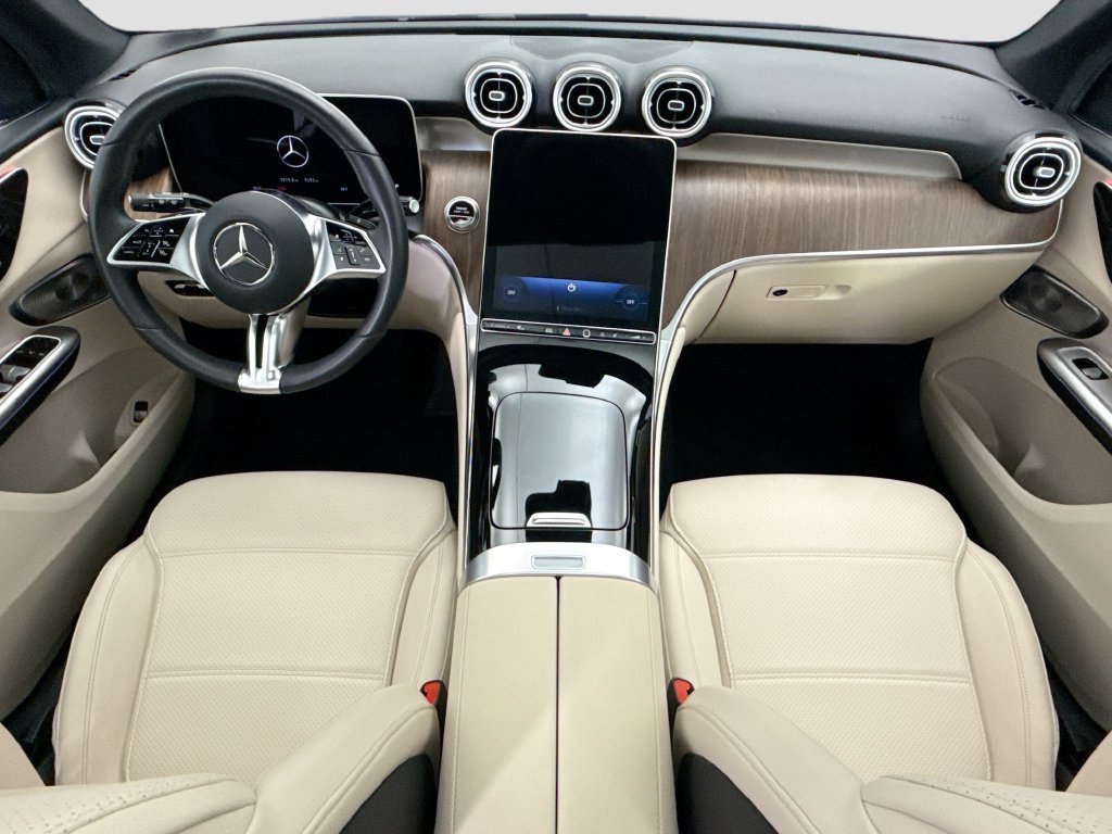 Certified 2026 Mercedes-Benz GLC 300 image 13