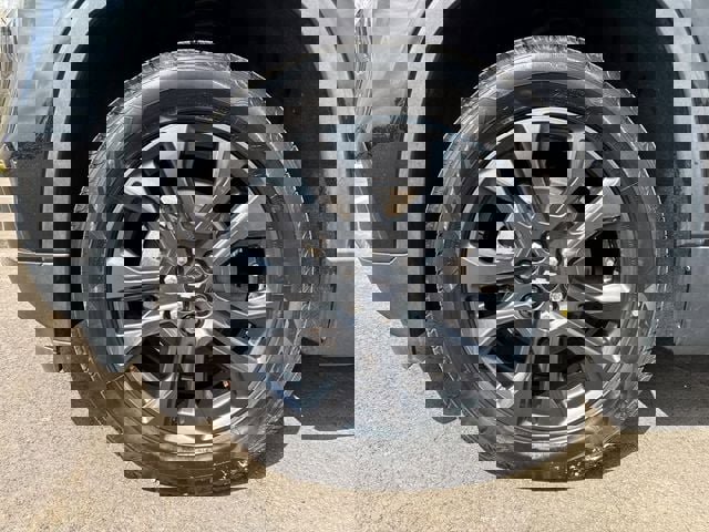 Used 2020 Chevrolet Traverse RS w/ LPO, Floor Liner Package image 8