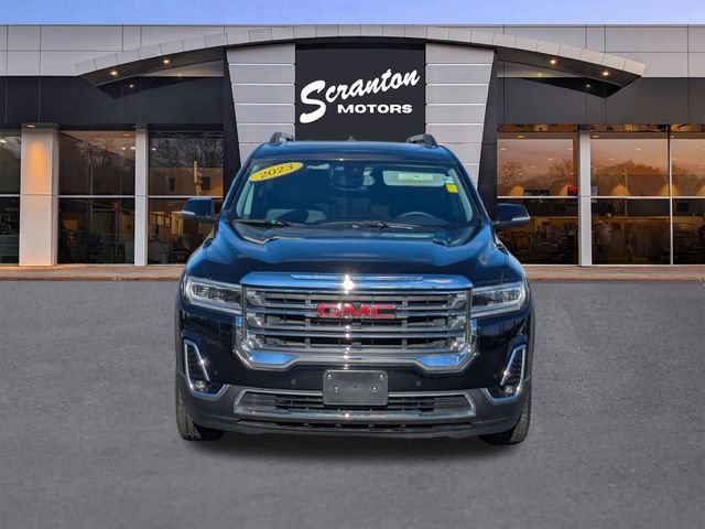 Used 2023 GMC Acadia SLT w/ Preferred Package image 8