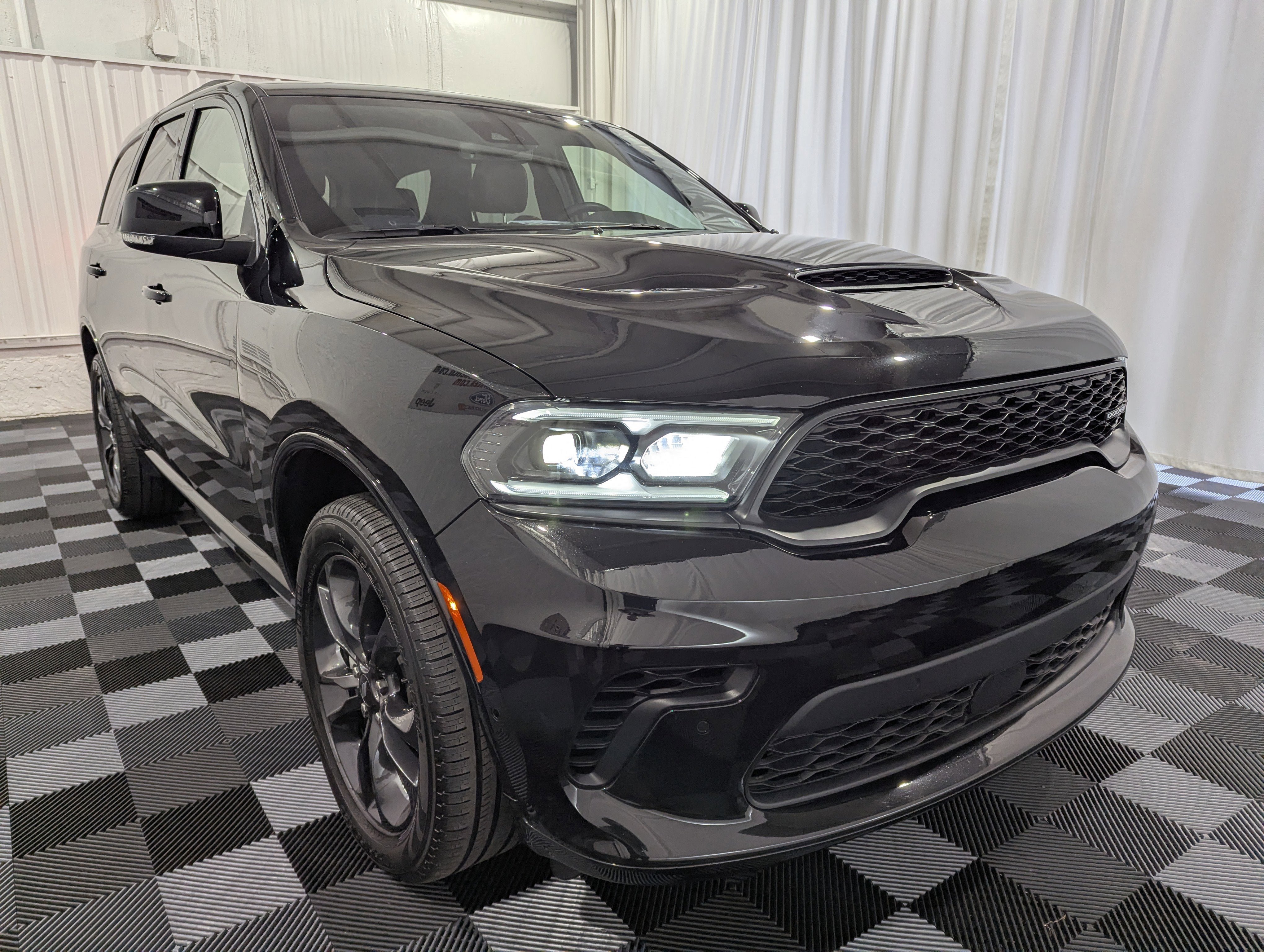 Used 2024 Dodge Durango GT AWD/4WD image 5