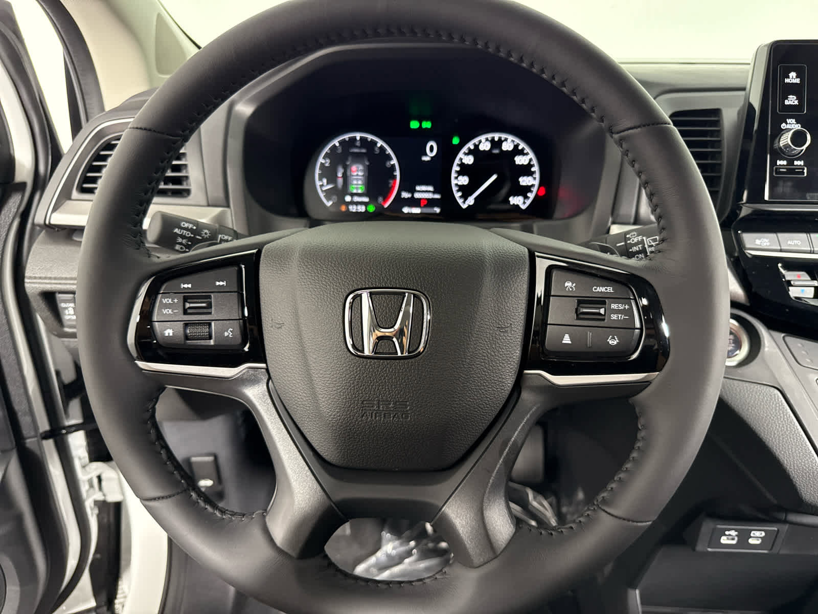 New 2025 Honda Odyssey EX-L image 29