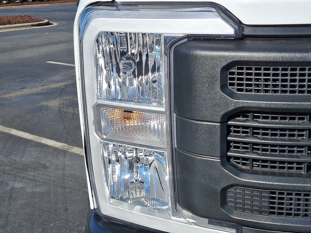 Used 2024 Ford F350 XL w/ FX4 Off-Road Package image 9