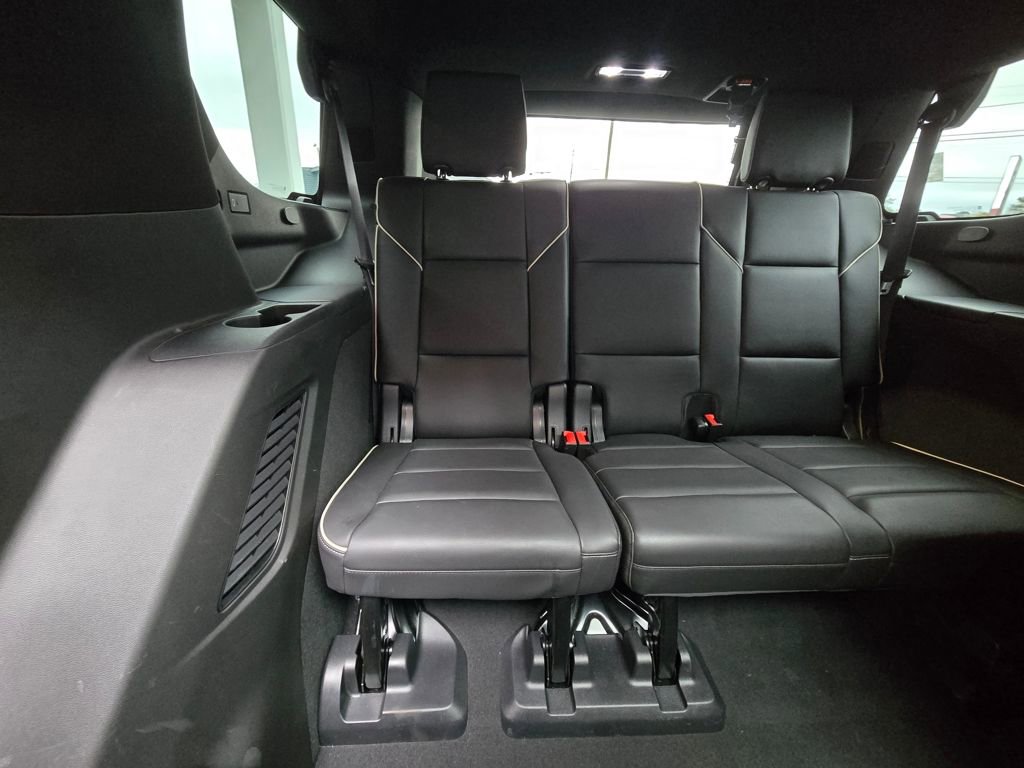 Used 2021 Cadillac Escalade Sport w/ Driver Assist Tech Package image 27