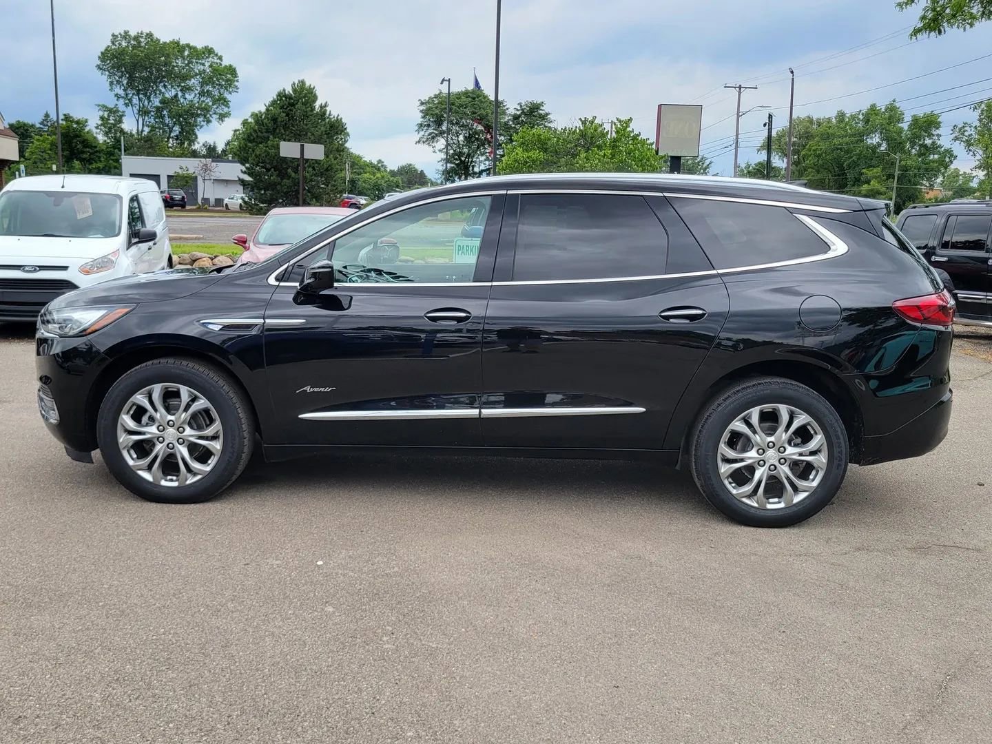 Used 2021 Buick Enclave Avenir w/ Avenir Technology Package image 7