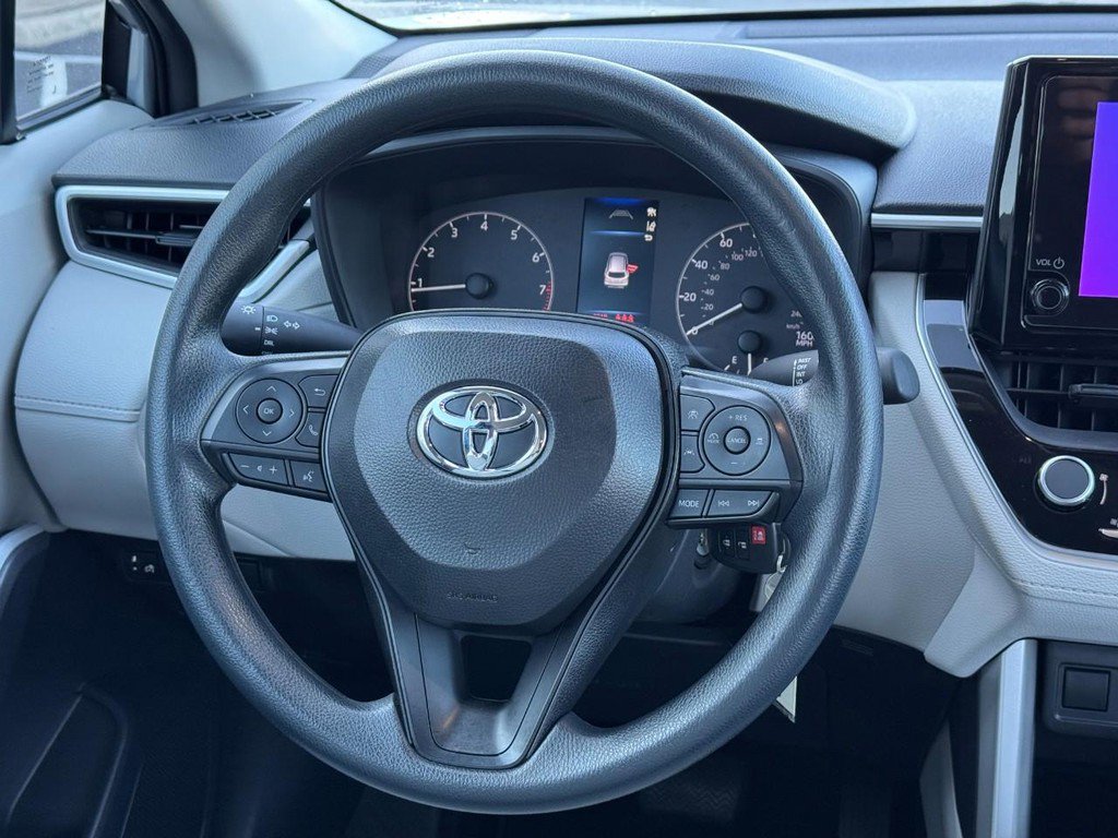 Certified 2025 Toyota Corolla Cross L image 12