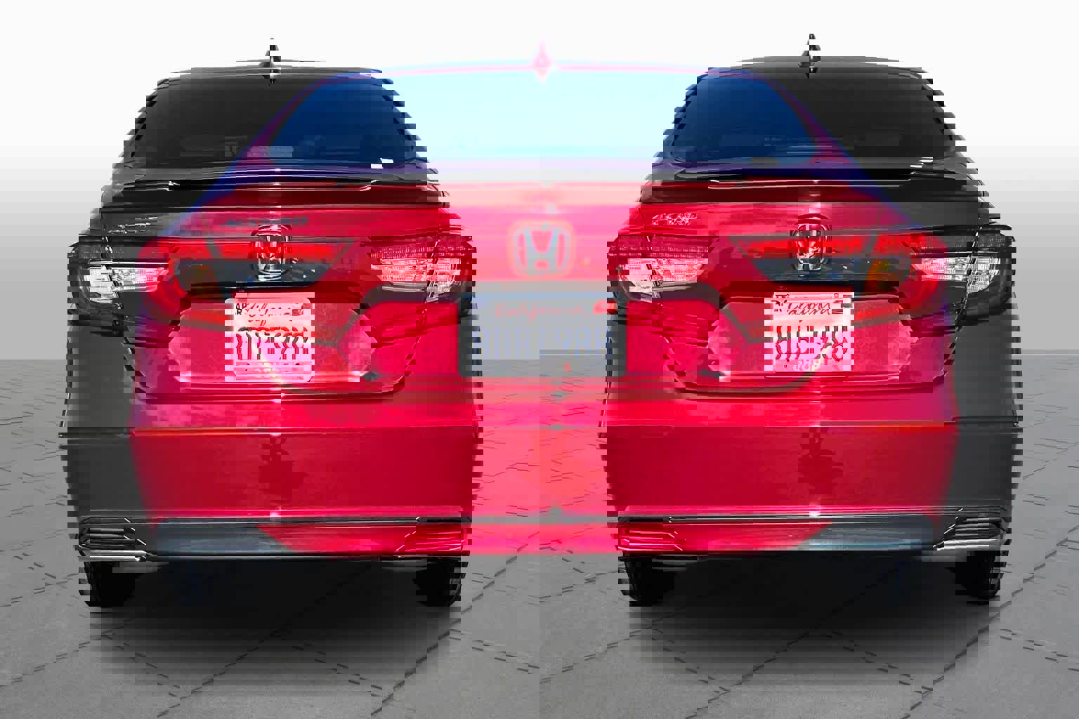 Used 2018 Honda Accord EX image 5