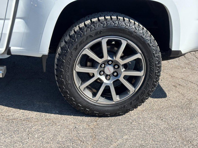 Used 2019 GMC Canyon Denali AWD/4WD image 11