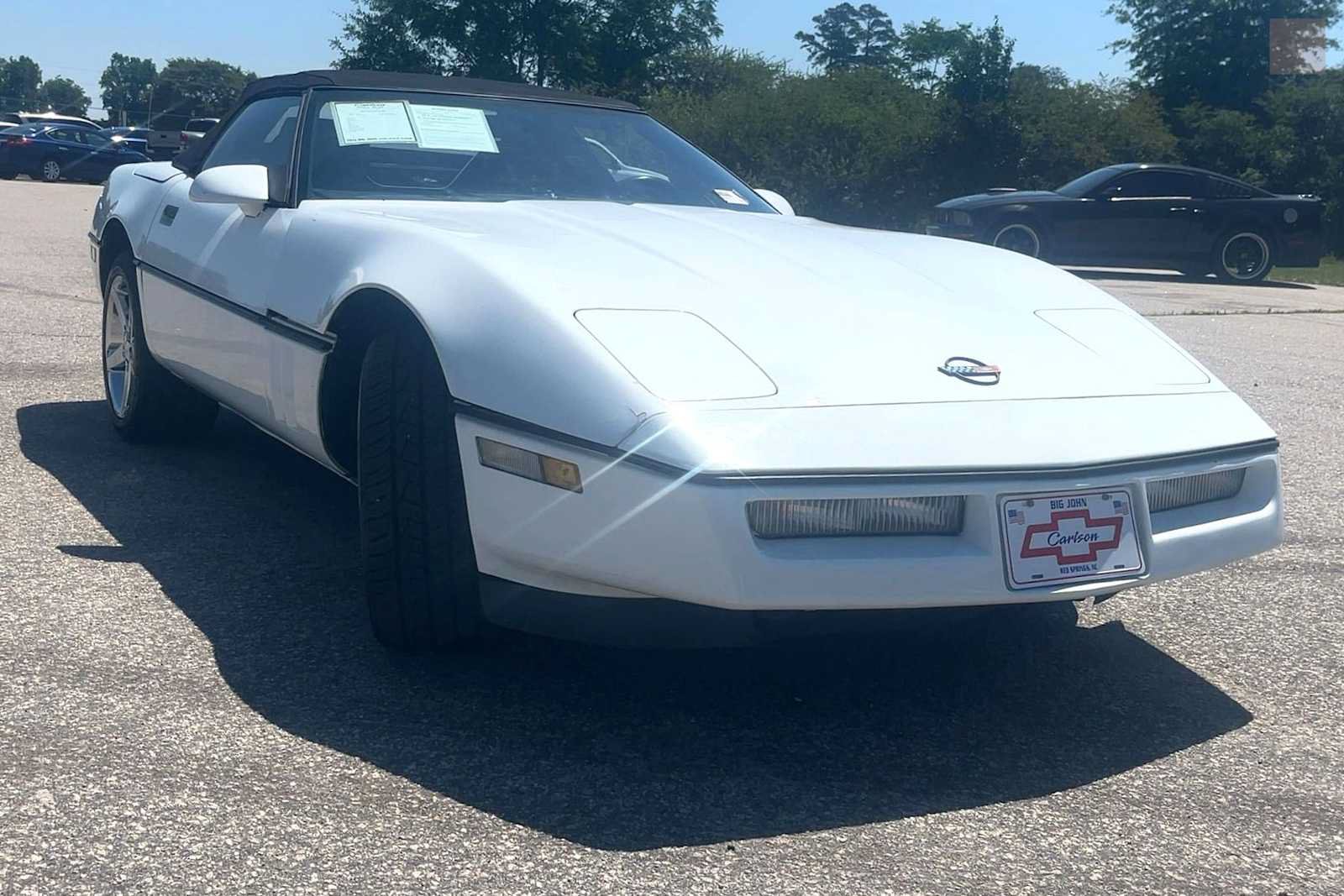 Used 1989 Chevrolet Corvette Convertible RWD image 9