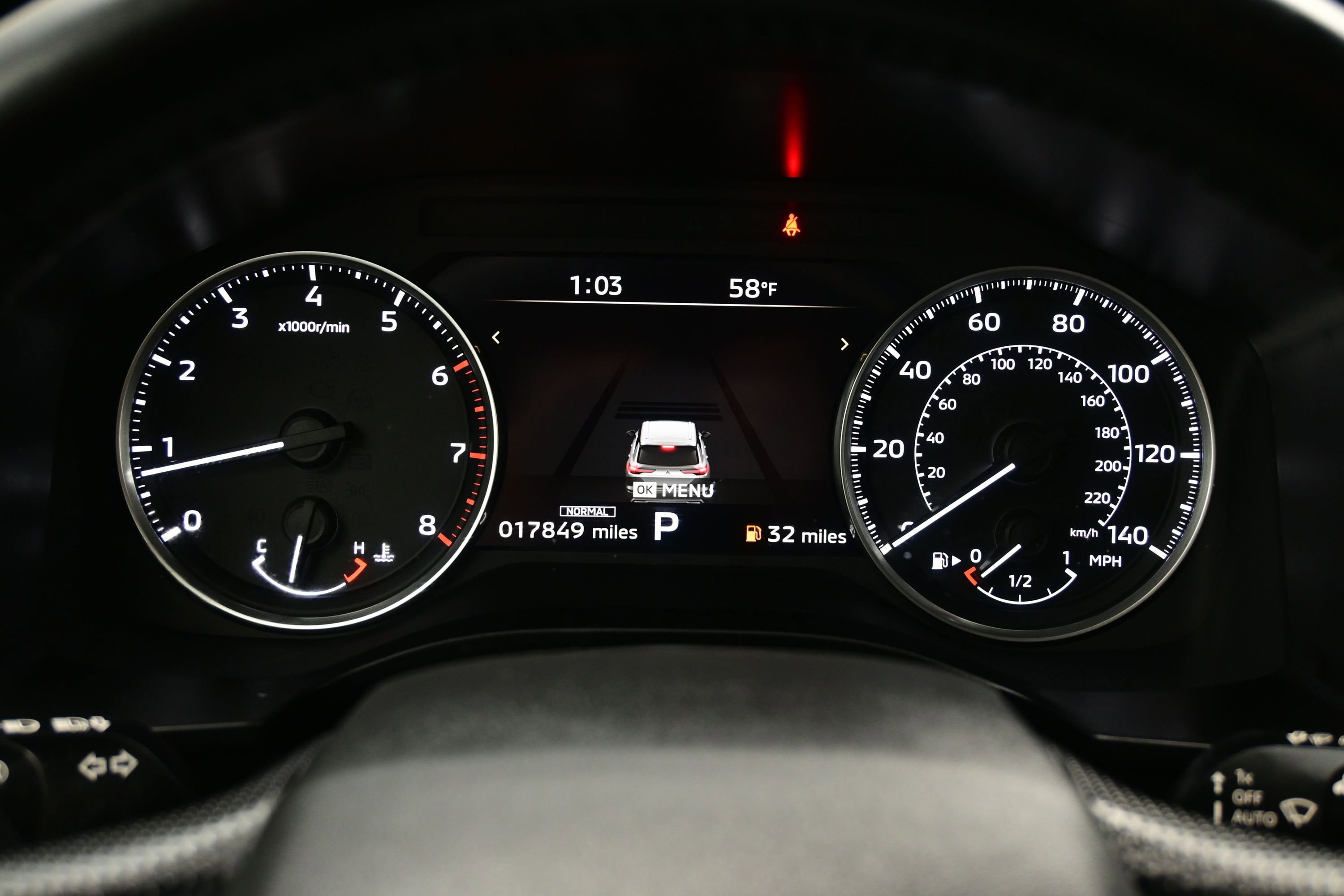 Used 2025 Mitsubishi Outlander SE AWD/4WD image 26