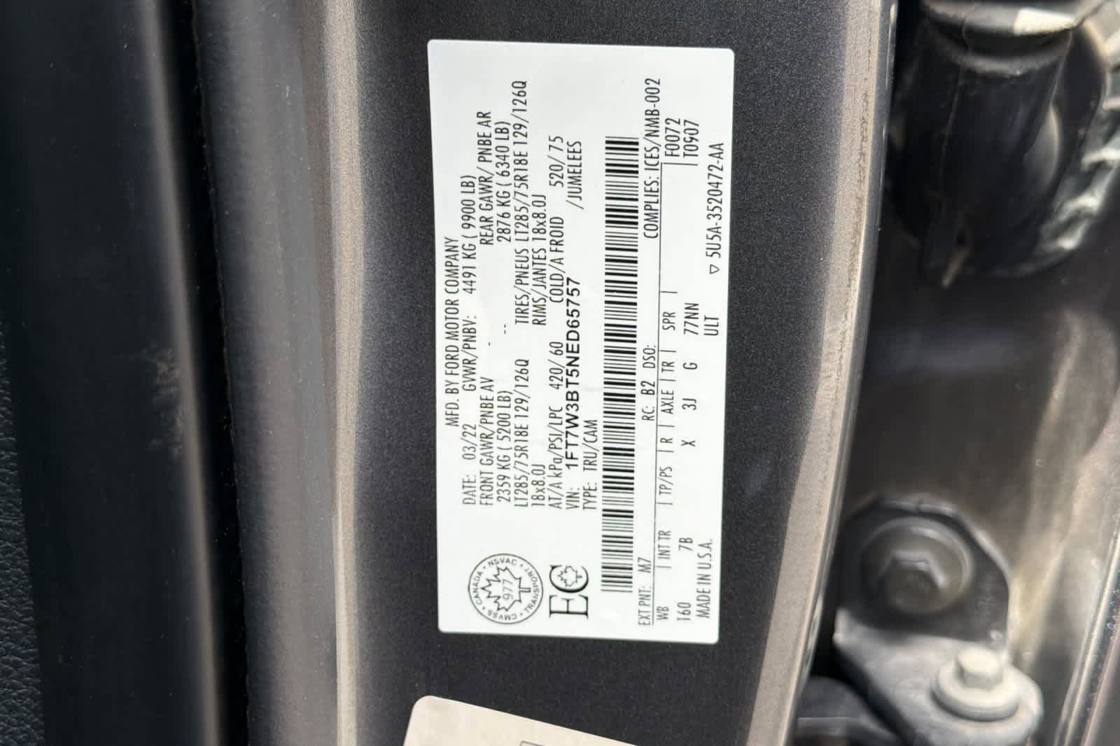 Certified 2022 Ford F350 Platinum w/ Tremor Off-Road Package AWD/4WD image 28