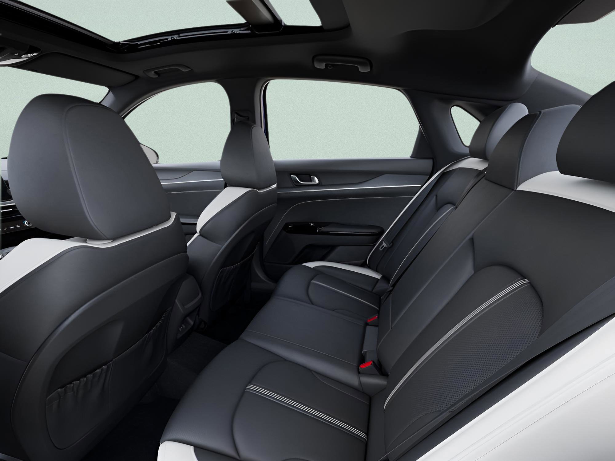 New 2026 Kia K5 GT-Line w/ GT-Line Premium Package image 18