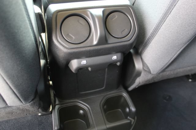 Used 2024 Jeep Wrangler Unlimited Sport AWD/4WD image 27