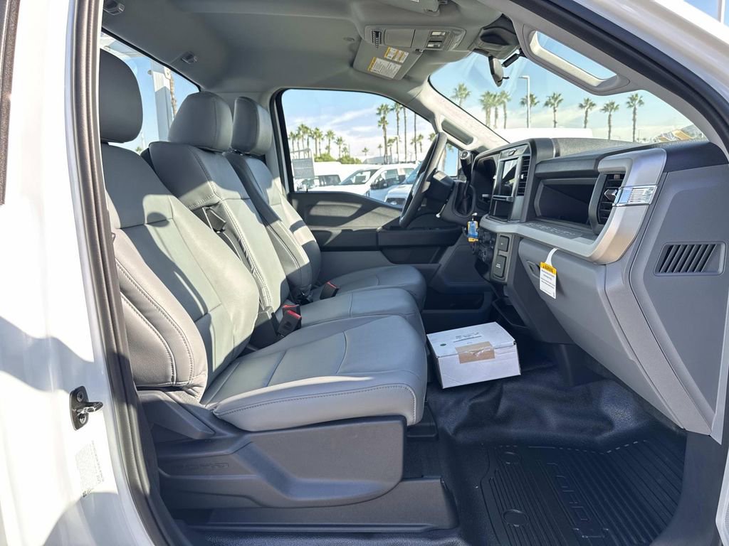 New 2026 Ford F350 XL w/ XL Chrome Package image 23