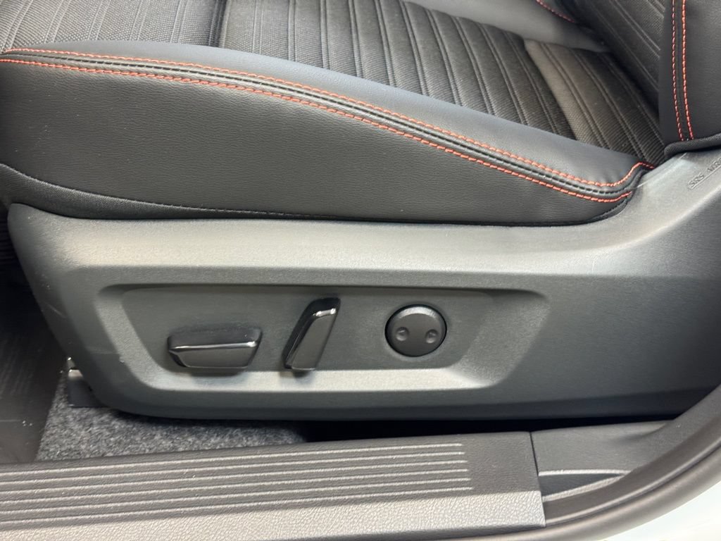 New 2026 Nissan Rogue SV AWD/4WD image 10