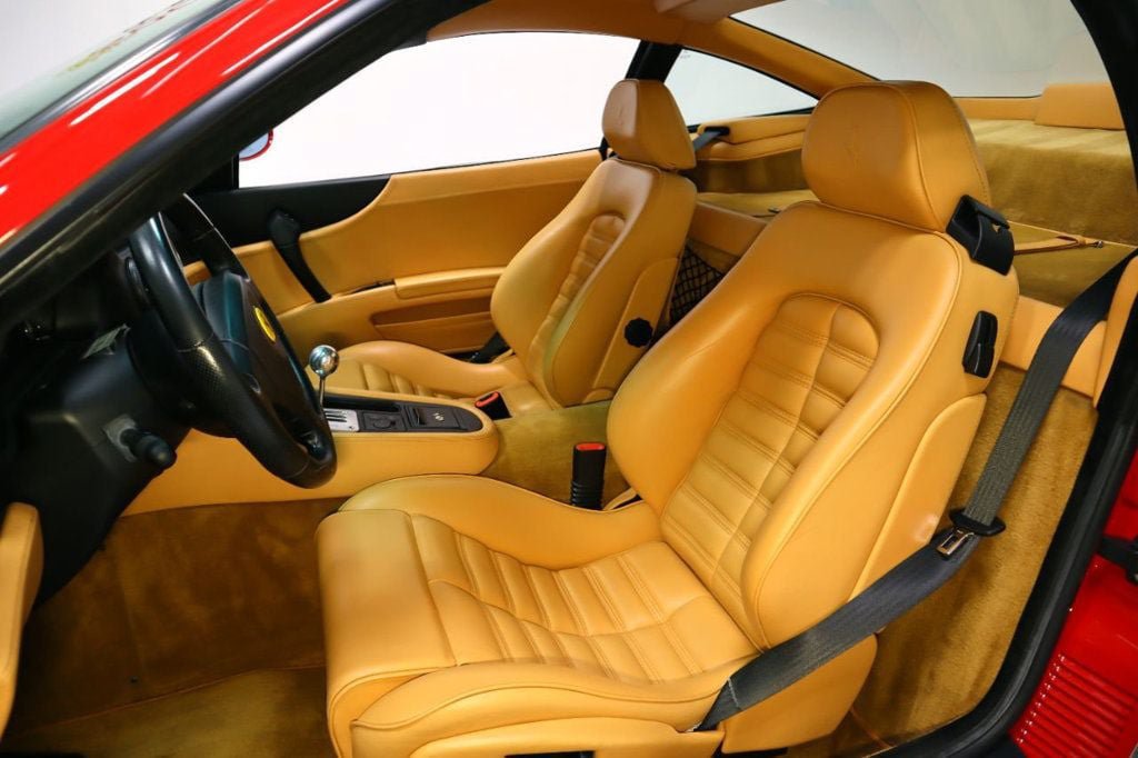 Used 1999 Ferrari 550 Maranello Coupe RWD image 23