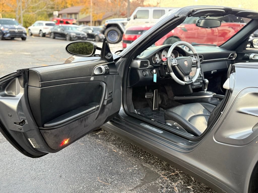 Used 2009 Porsche 911 Turbo AWD/4WD image 34