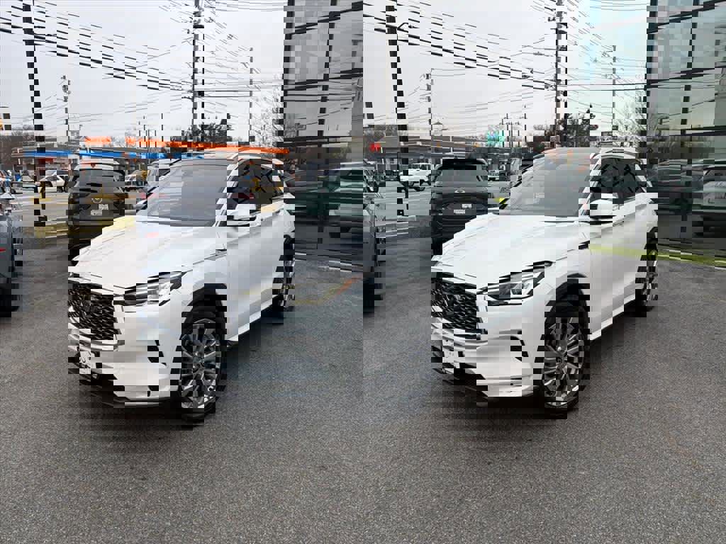 Certified 2023 INFINITI QX50 Luxe image 1