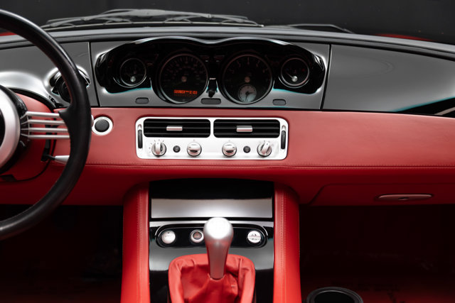 Used 2001 BMW Z8 RWD image 92