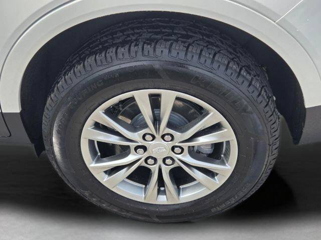 Certified 2023 Cadillac XT5 Premium Luxury w/ Technology Package FWD image 12