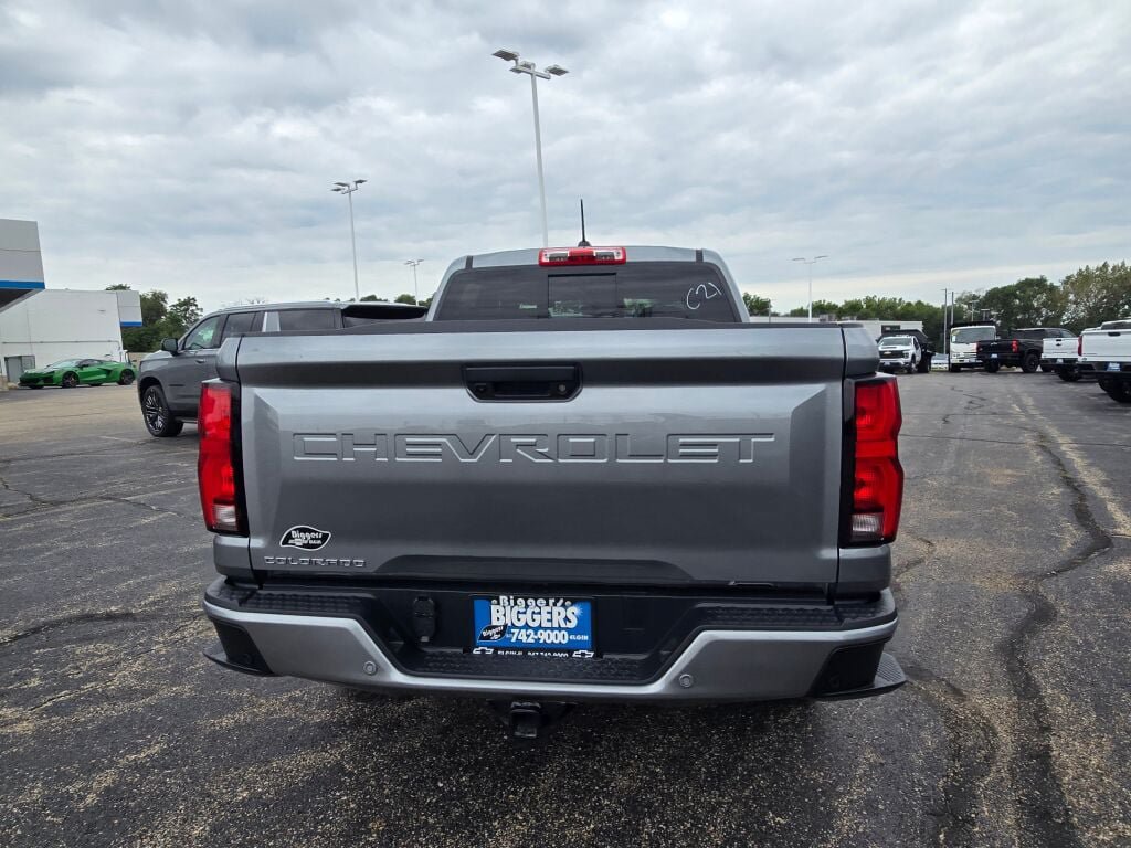 New 2026 Chevrolet Colorado LT w/ LT Convenience Package AWD/4WD image 11