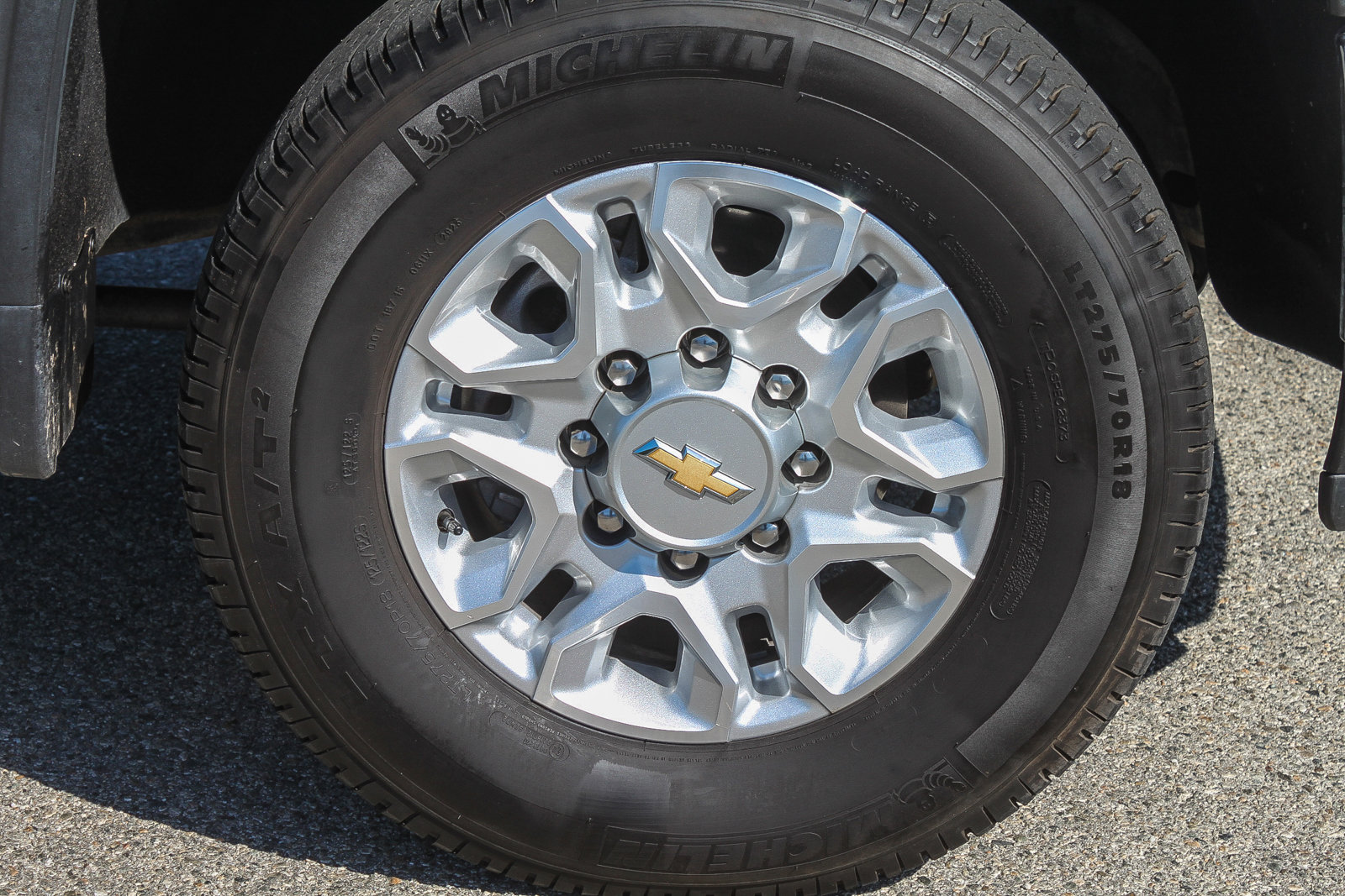 Used 2024 Chevrolet Silverado 2500 LTZ image 12