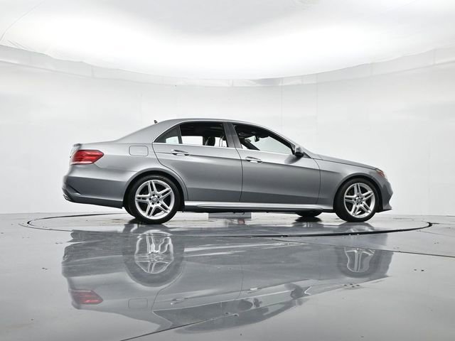 Used 2014 Mercedes-Benz E 350 4MATIC Sedan image 31