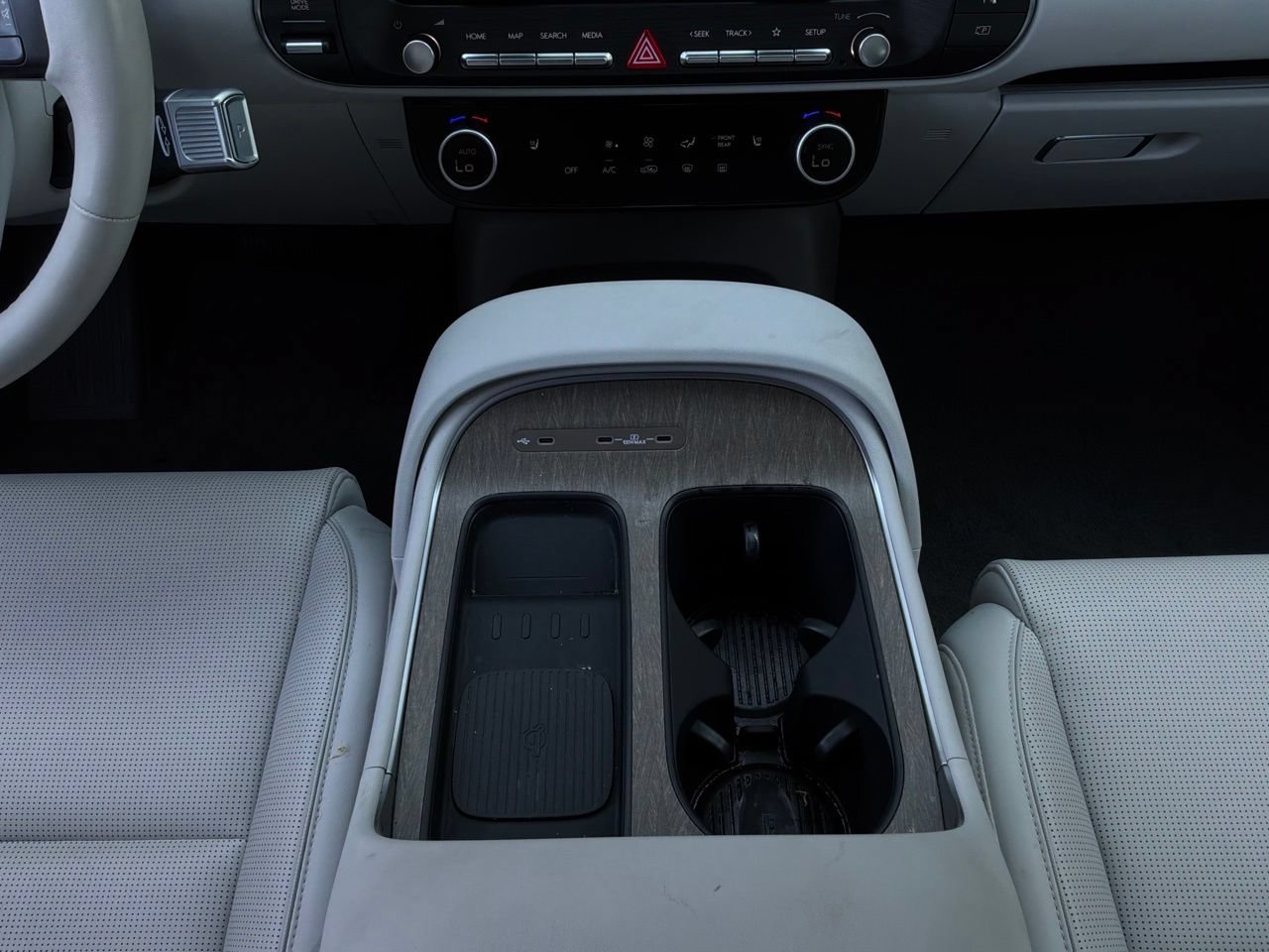 Used 2026 Hyundai Palisade SEL FWD image 21
