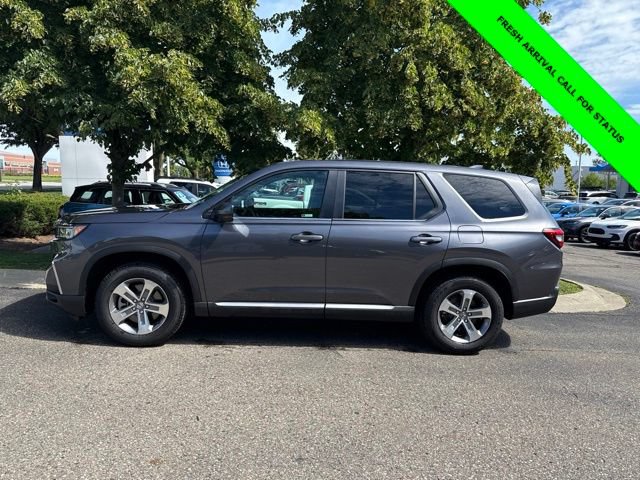 Used 2025 Honda Pilot EX-L image 2