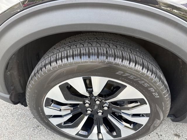 New 2026 Ford Explorer Platinum w/ LUX Leather Package AWD/4WD image 43