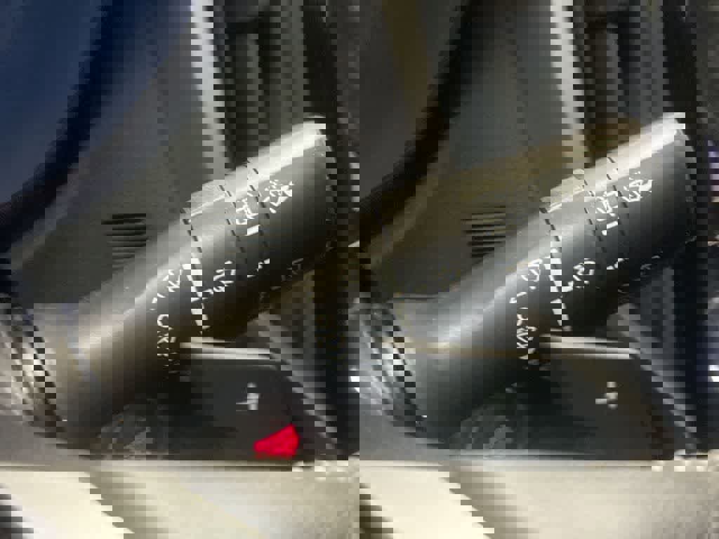 Used 2021 Subaru Ascent Limited w/ Technology Package image 29