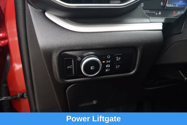 Used 2023 Ford Explorer XLT w/ Equipment Group 202A AWD/4WD image 7