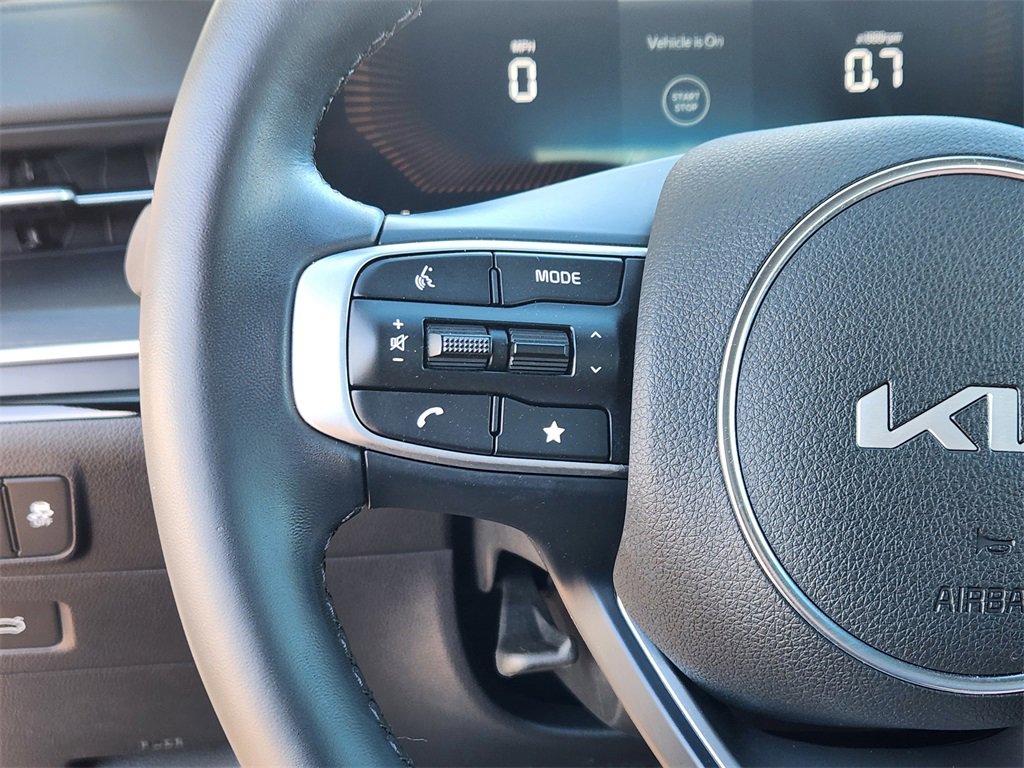 Used 2025 Kia K5 GT-Line w/ GT-Line Premium Package image 16
