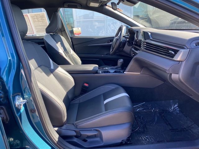 Certified 2025 Toyota Camry SE image 17