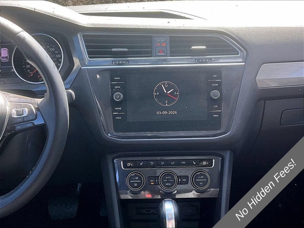 Used 2020 Volkswagen Tiguan SE FWD image 6