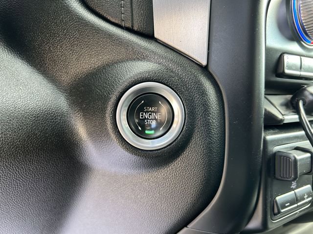 Used 2021 GMC Sierra 1500 SLT w/ SLT Premium Package image 17