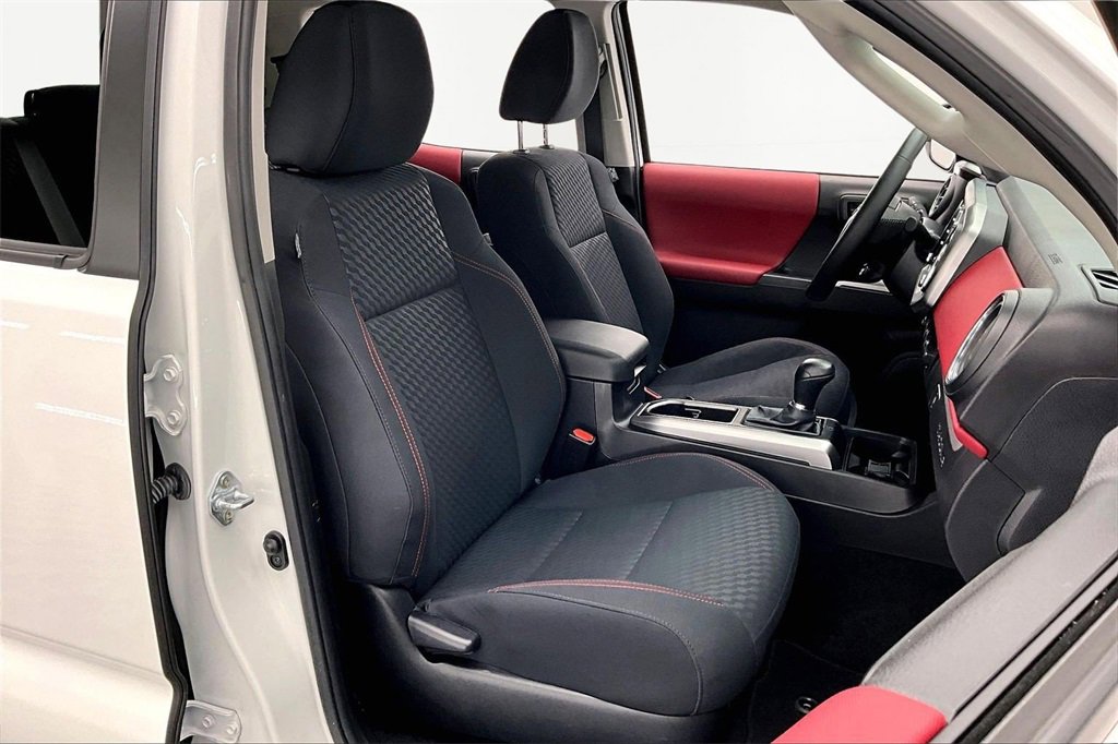 Used 2023 Toyota Tacoma SR5 image 7